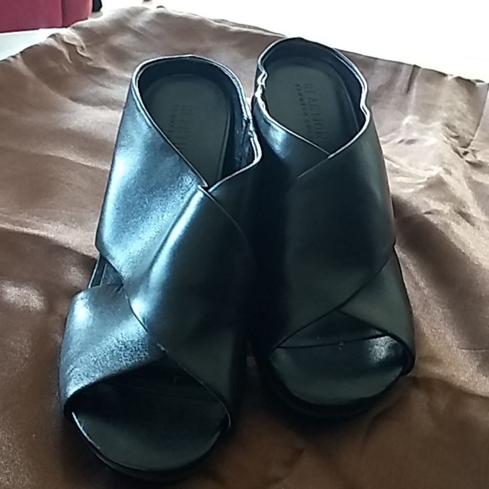 Women shoes